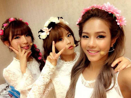 사진=타이니지 공식 SNS